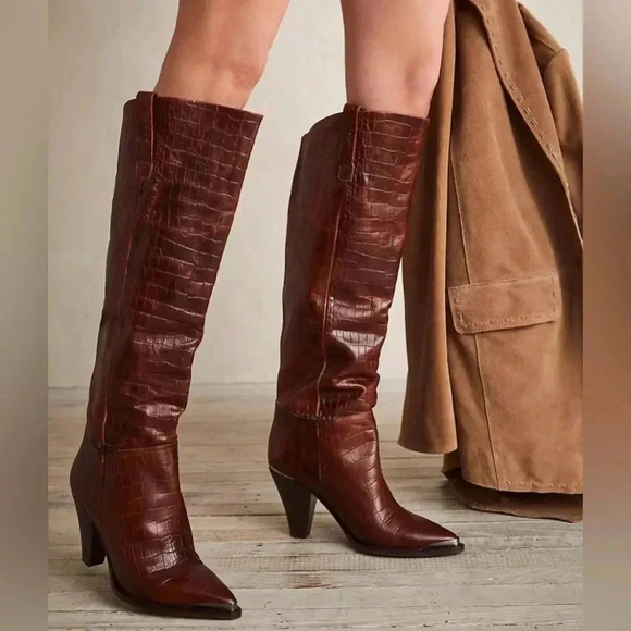 FREE PEOPLE Stevie Boot Brown Embossed Crocodile Size 8 Brown - Picture 1 of 14